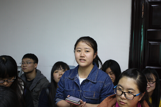 Bwin必赢师生座谈会顺利举行