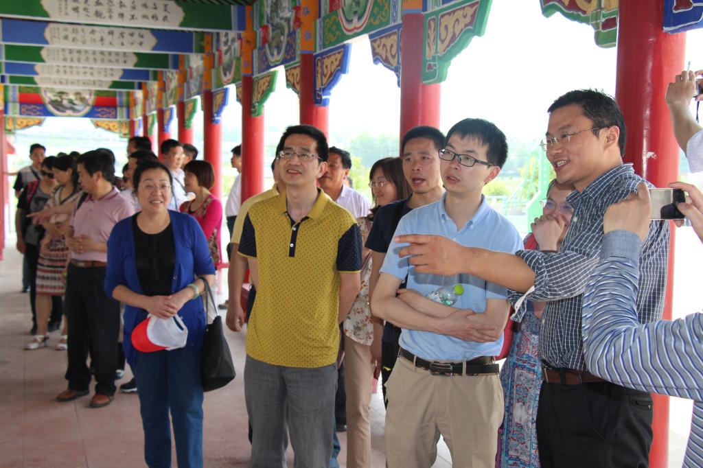 教师进农户，理论下基层——Bwin必赢全体党员教师赴英山县乌云山村学习调研