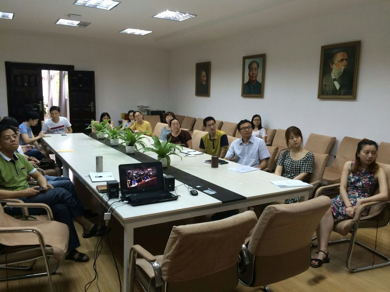 【两学一做】Bwin必赢组织观看建党95周年庆祝大会